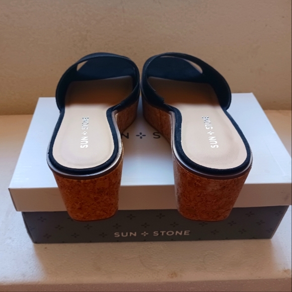 Sun + Stone - Picture 3 of 4